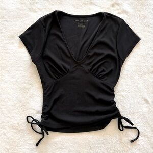AE American Eagle Cropped Cap Sleeve Side Cinch Tee - Size M